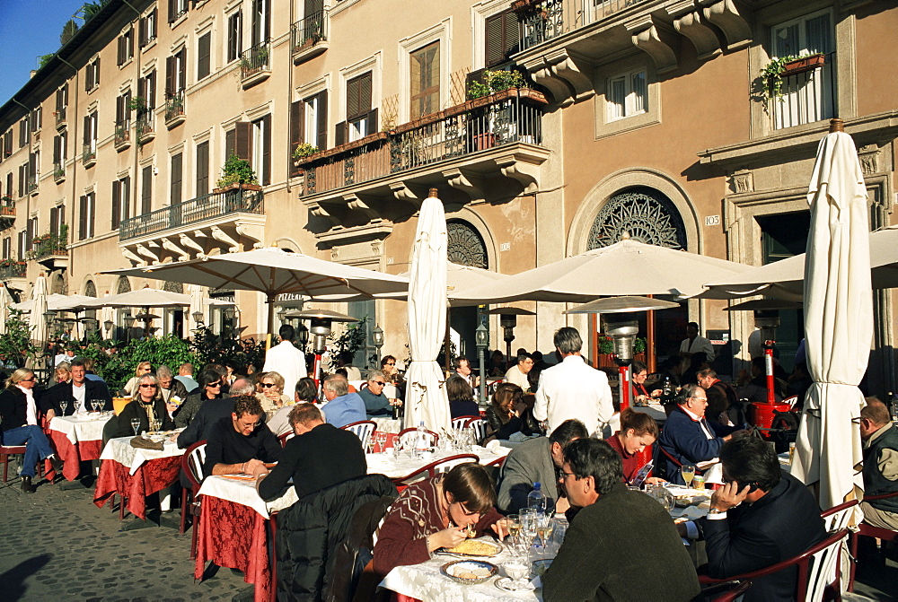 Outdoor cafe, Piazza Navona, Rome, Lazio, Italy, Europe